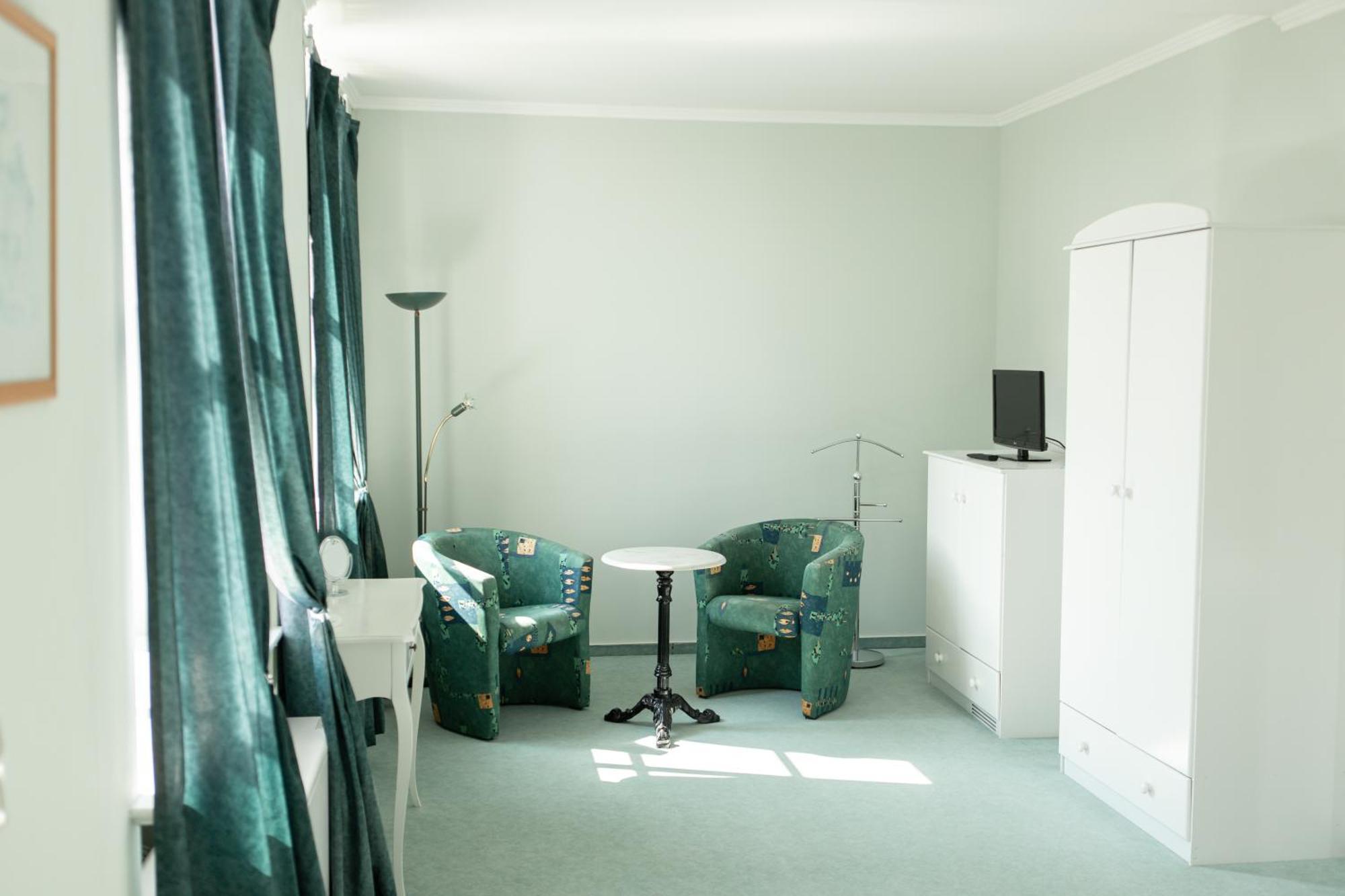 Boutique Hotel Gut Tribbevitz Neuenkirchen auf Rugen Zewnętrze zdjęcie